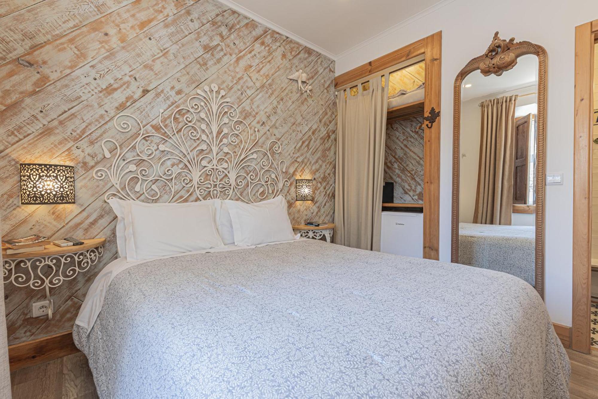 Venda do Pinheiro Ninho Saloio Bed & Breakfast エクステリア 写真
