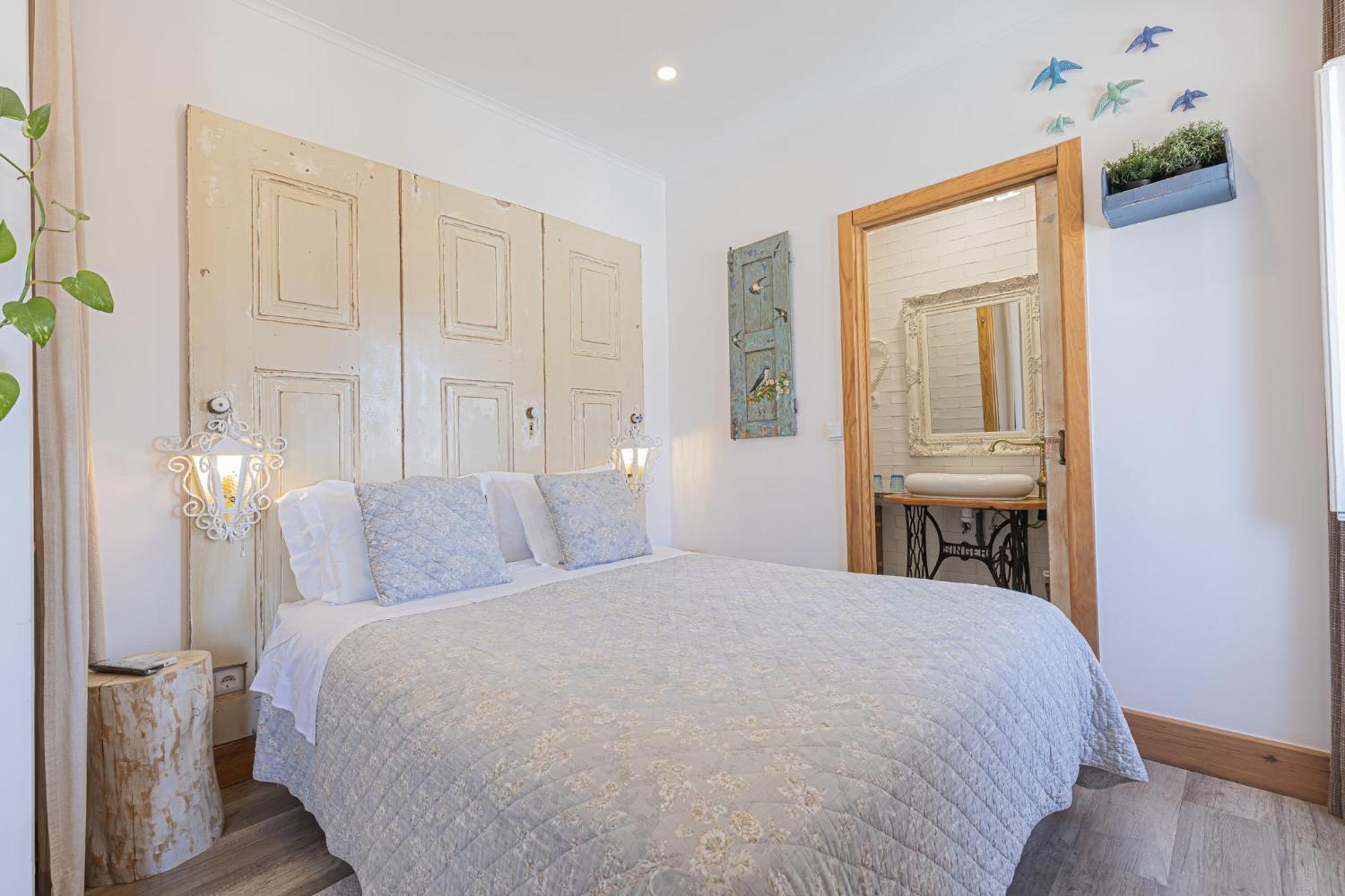 Venda do Pinheiro Ninho Saloio Bed & Breakfast エクステリア 写真