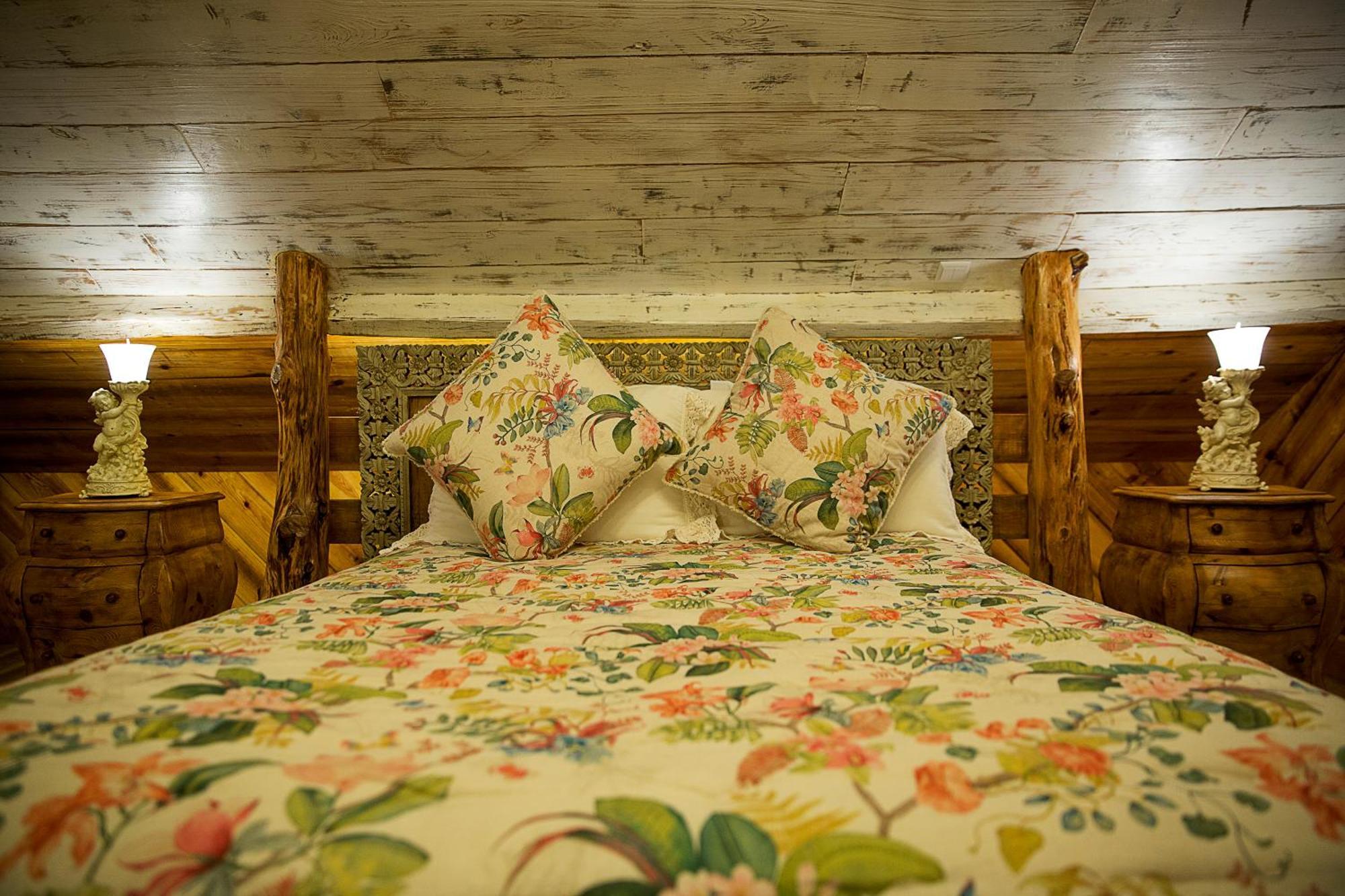 Venda do Pinheiro Ninho Saloio Bed & Breakfast エクステリア 写真
