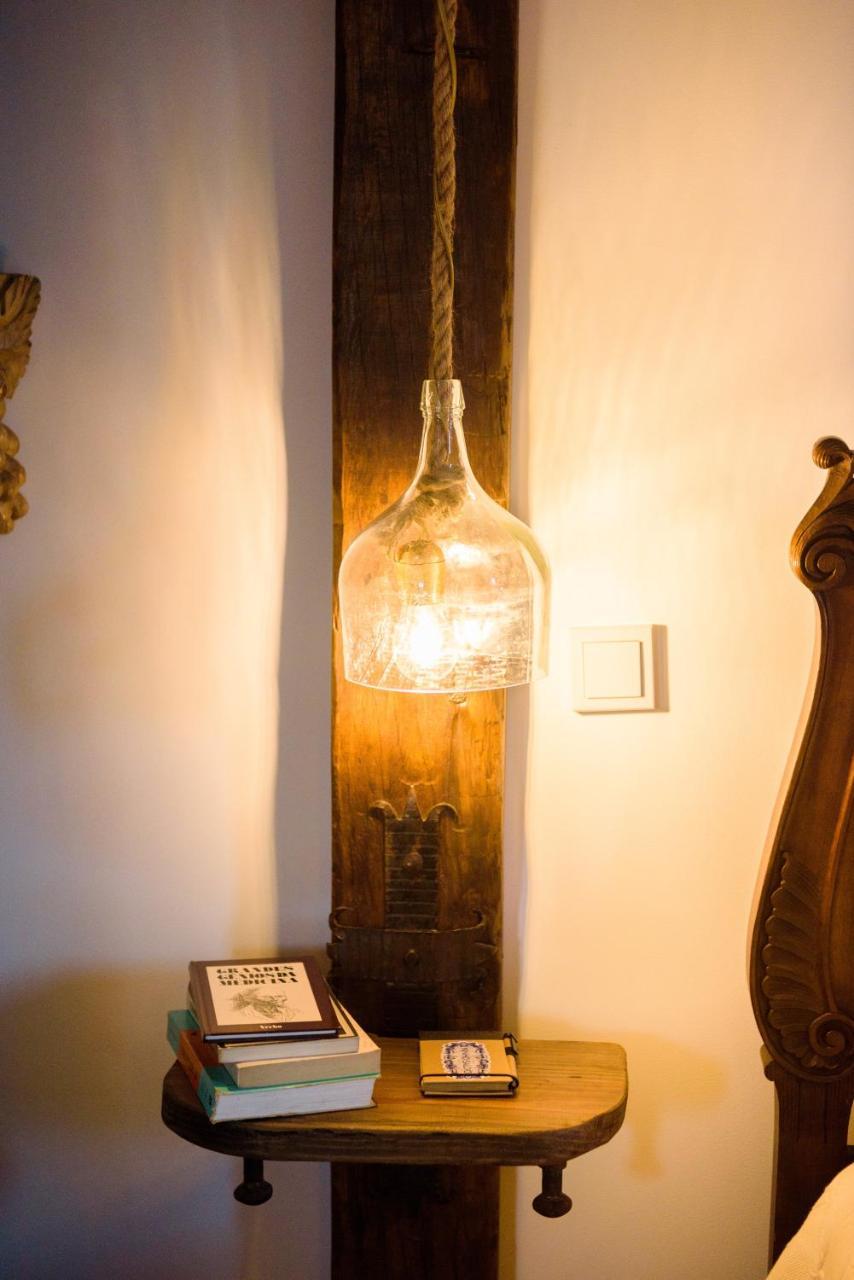 Venda do Pinheiro Ninho Saloio Bed & Breakfast エクステリア 写真