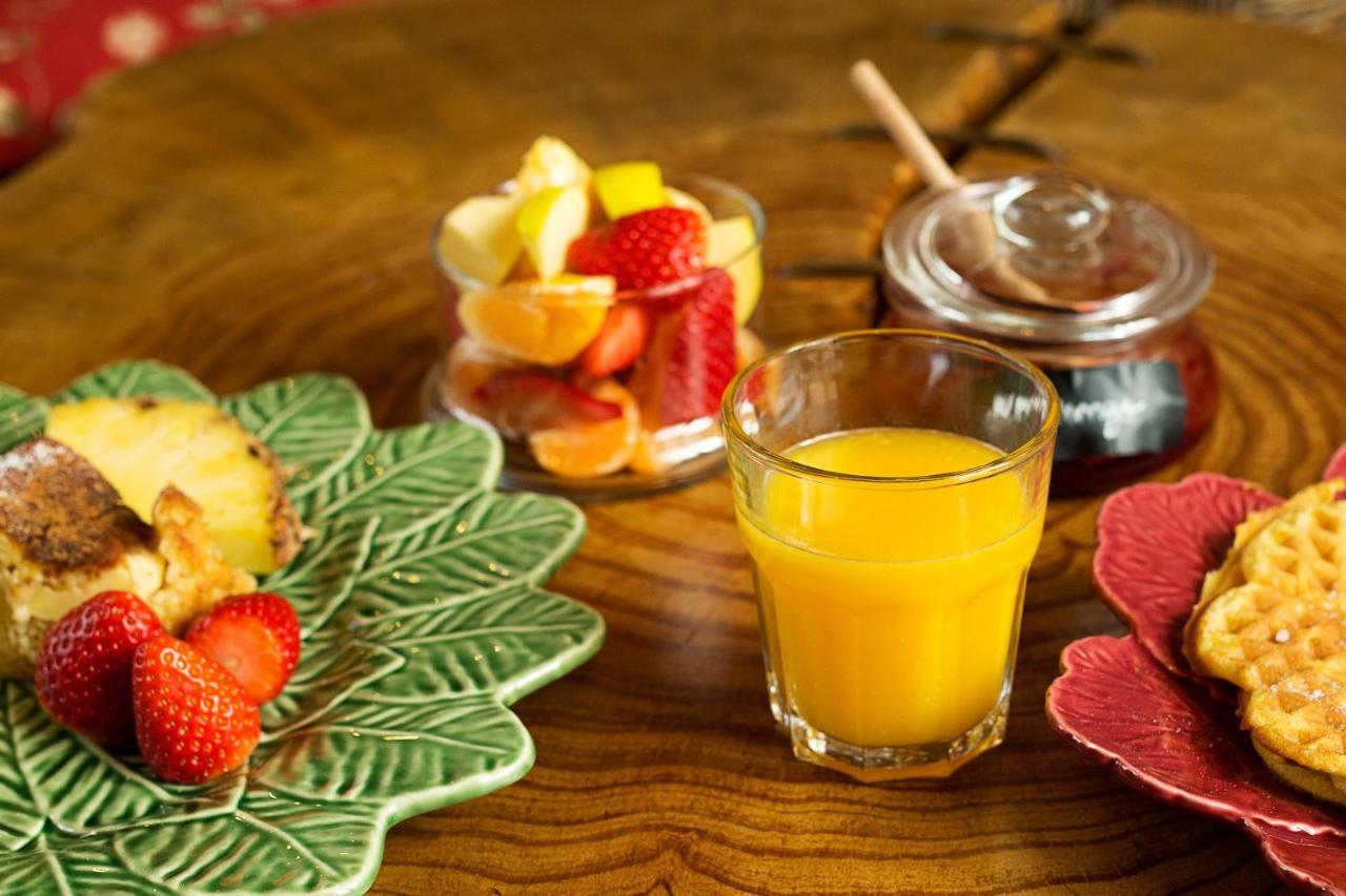 Venda do Pinheiro Ninho Saloio Bed & Breakfast エクステリア 写真