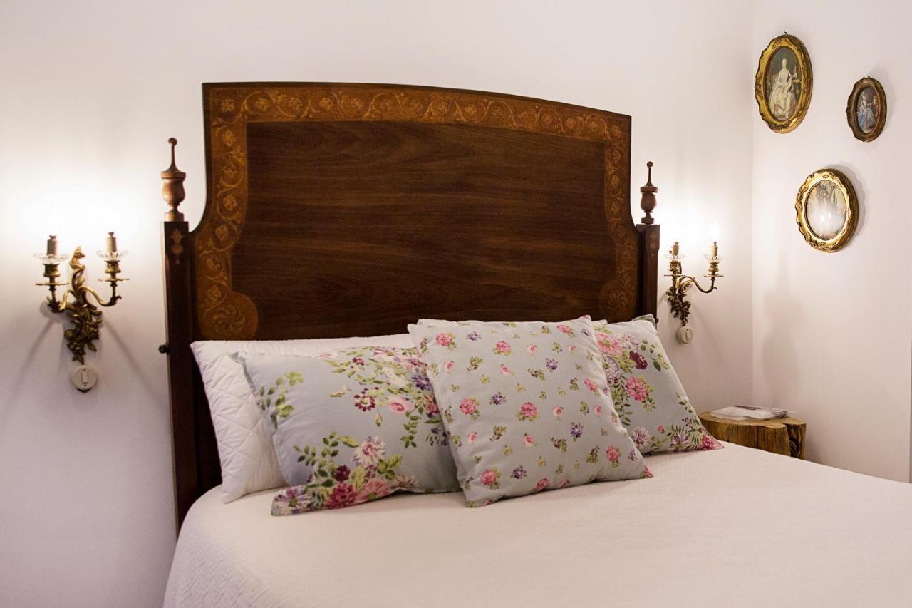 Venda do Pinheiro Ninho Saloio Bed & Breakfast エクステリア 写真