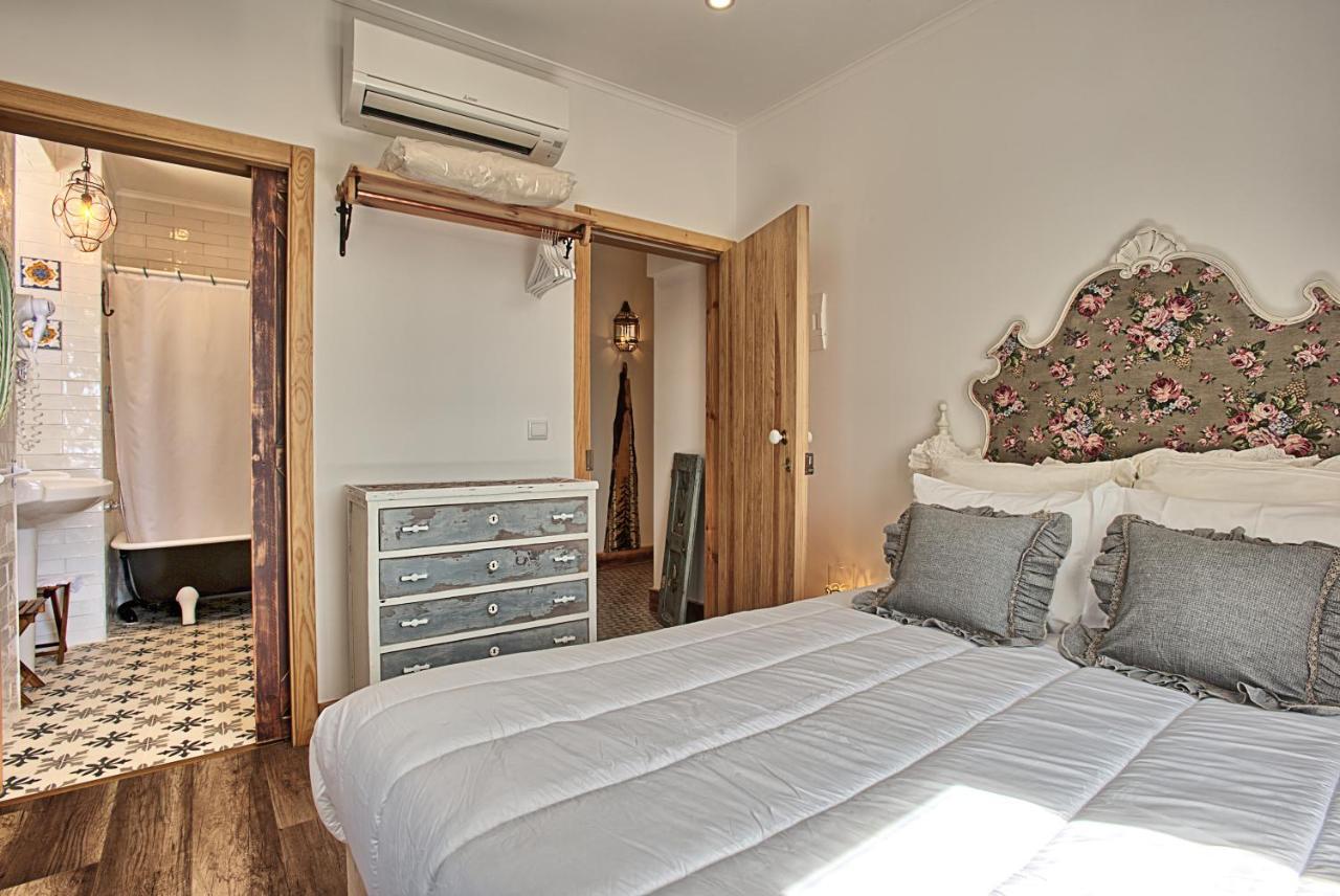 Venda do Pinheiro Ninho Saloio Bed & Breakfast エクステリア 写真