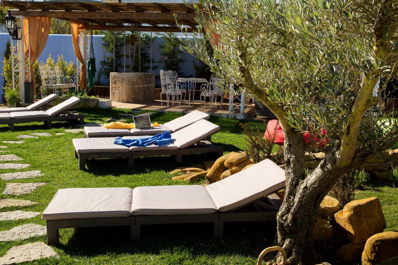 Venda do Pinheiro Ninho Saloio Bed & Breakfast エクステリア 写真